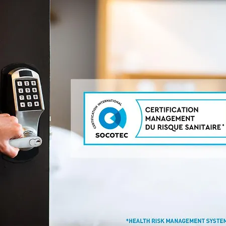 B&B Hotel Bayonne מלון 2*