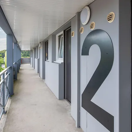 B&B Hôtel Bayonne Hotel