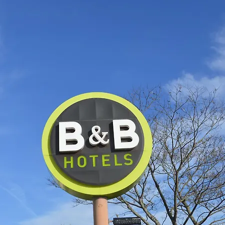 B&B Hôtel Bayonne 2*