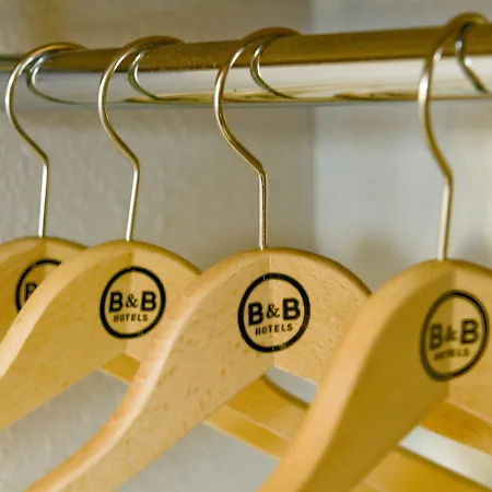 מלון B&B Hotel Bayonne באיון