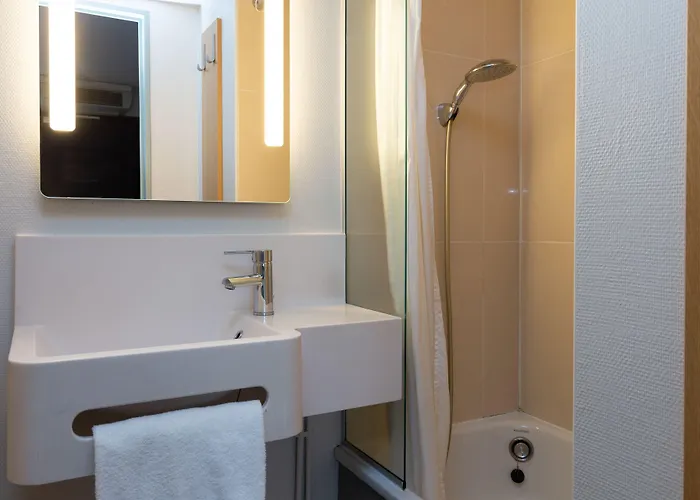 B&B Hotel Bayonne 2*