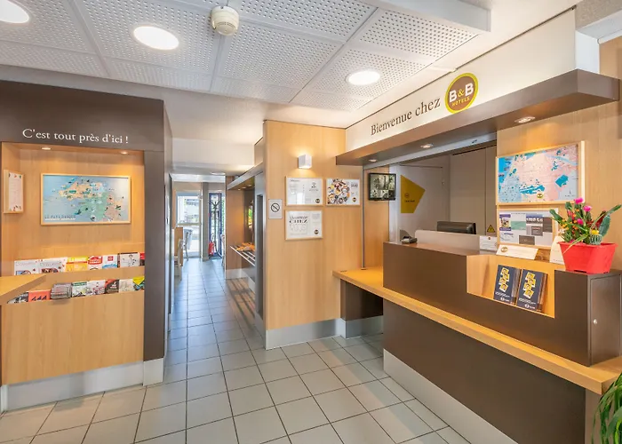 B&B Hotel Bayonne 2*