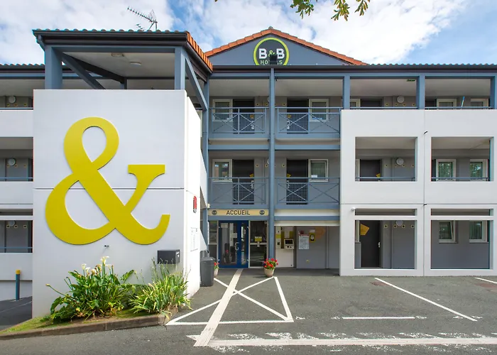Hotel B&B Hotel Bayonne Bayona