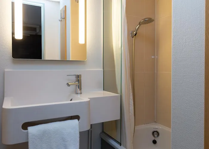 B&B Hotel Bayonne Hotel 2*